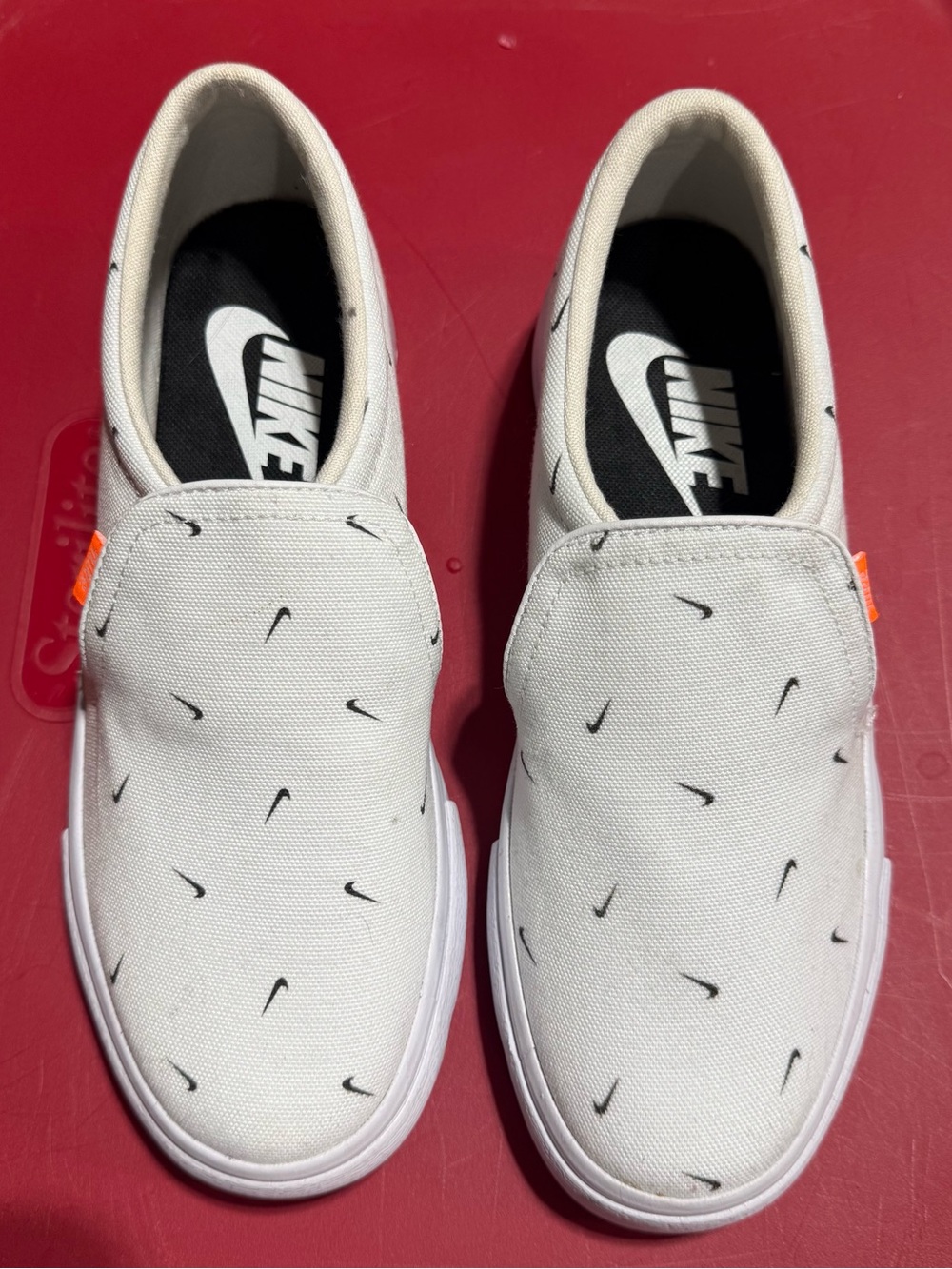 Nike slip-on